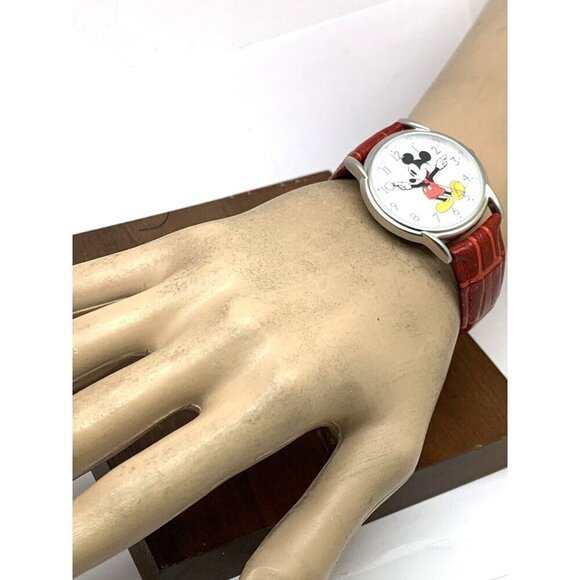 Disney Mickey Mouse Women\'s Watch White Dial 35mm Red Leather Band WDS000402 main image 5